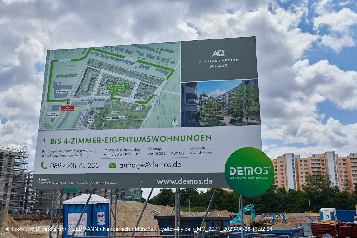 28.06.2023 - Baustelle Alexisquartier - neue DEMOS-Hinweisschilder